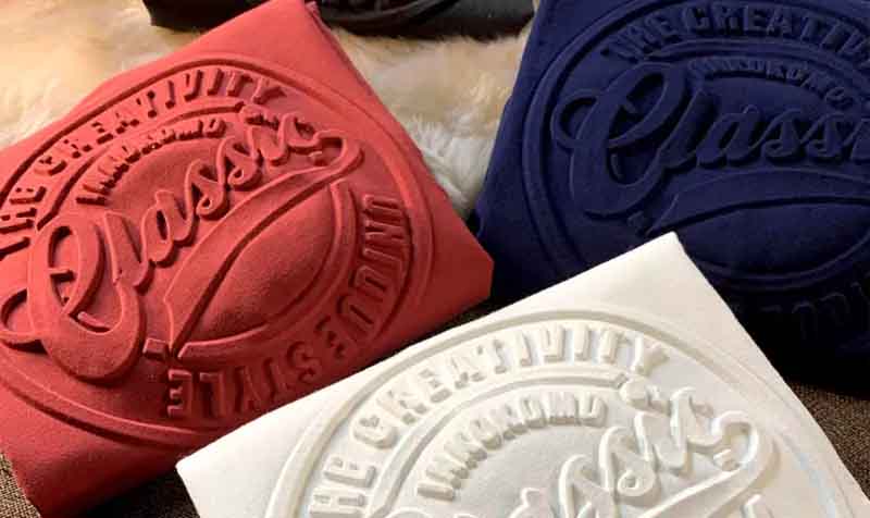 Upholding top safety standards，Hoodie embossed pattern quality display
