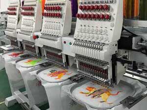 Embroidery on Tshirts adds a textured, premiumfeel to the design.This technique usesneedle and thread tocreate patterns,logos, or text on thefabric. lt's especiallypopular for creatingdurable andprofessional-lookinglogos or designs andis often utilized forbrand recognition onworkwear orpromotionalitems